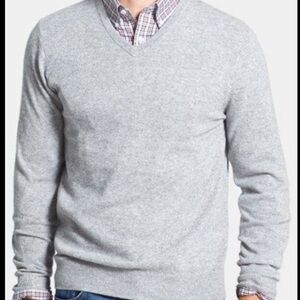 1901 B-Neck Sweater